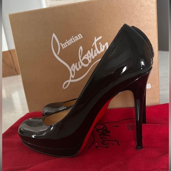 Christian Louboutin simple Pump - Picture 3 of 4